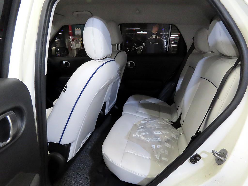 HYUNDAI Casper - Vista 7