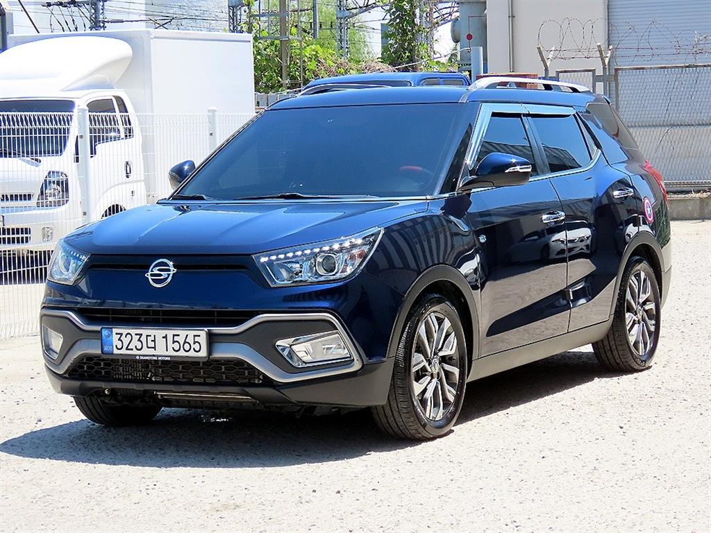 Ssangyong Tivoli - Vista 2