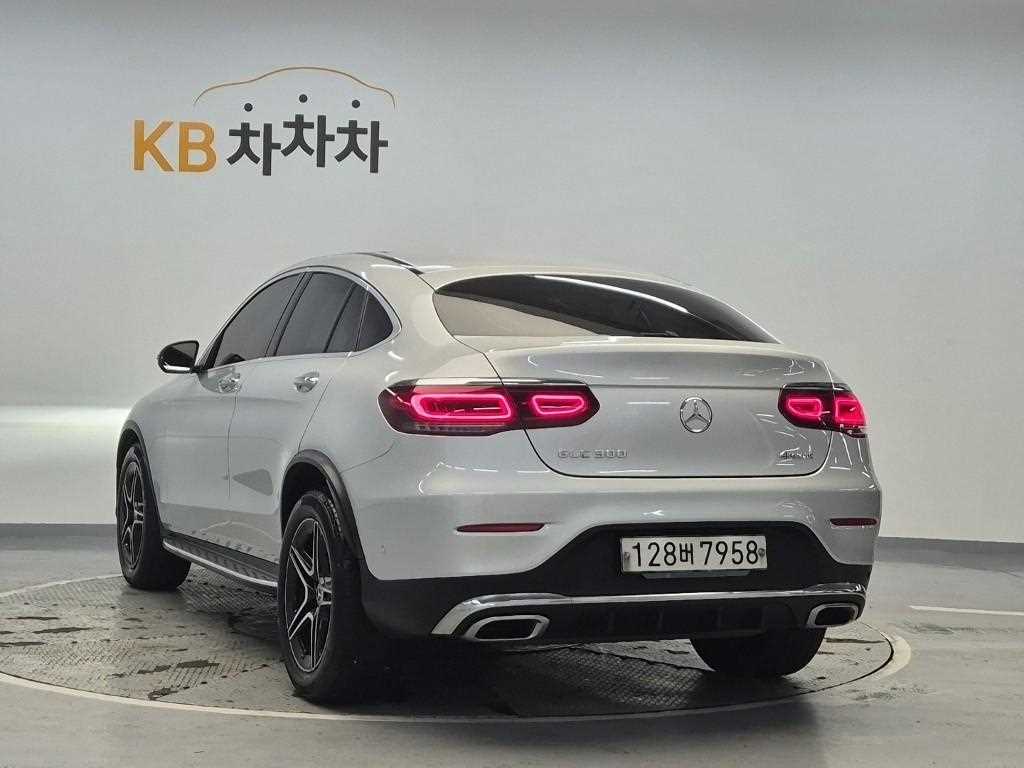 Mercedes Benz GLC Class - Vista 2
