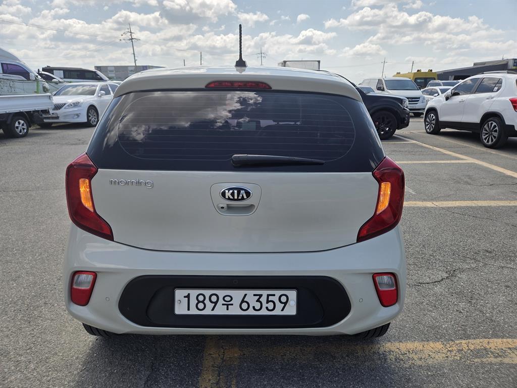 KIA Morning - Vista 3