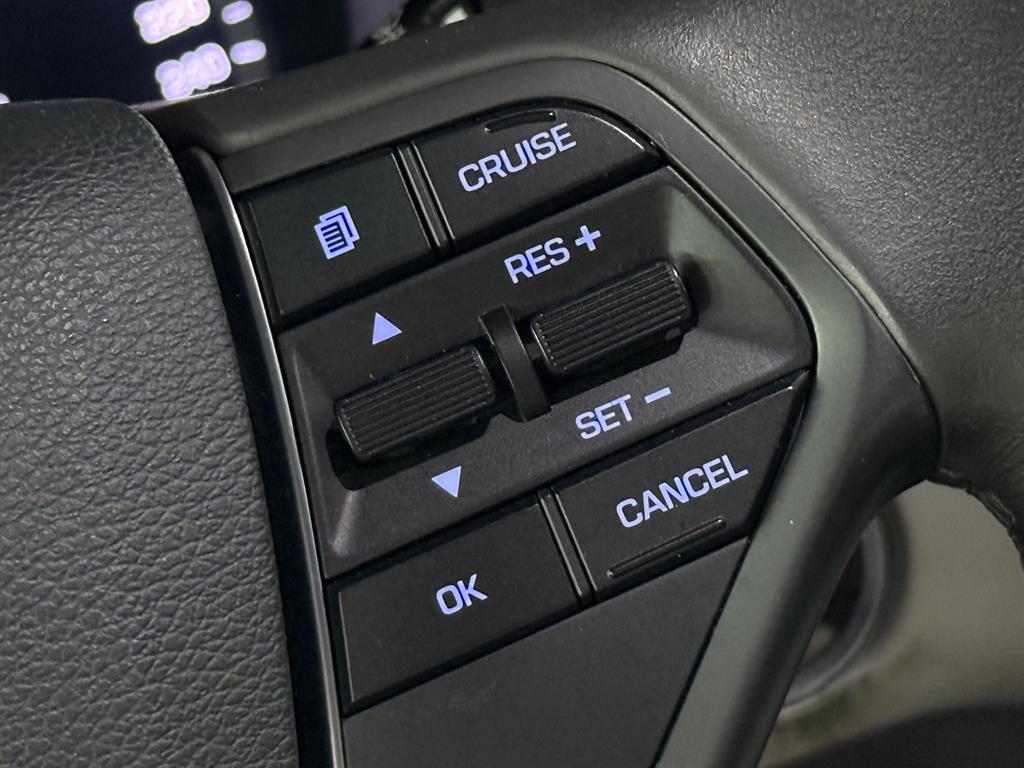 HYUNDAI Sonata - Vista 11