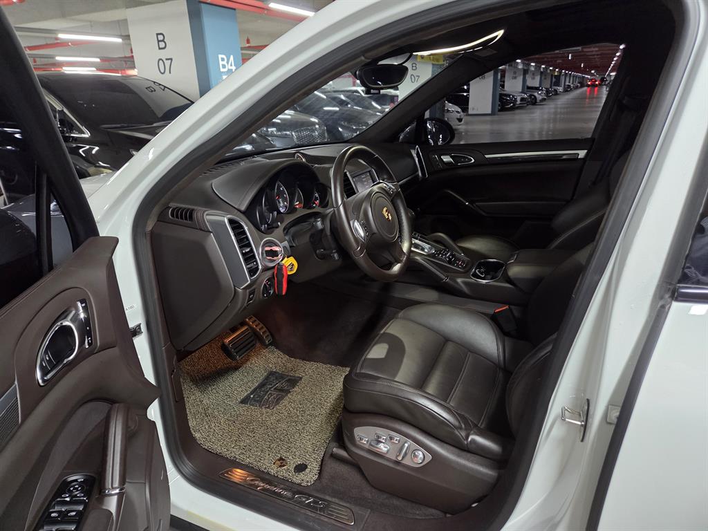 Porsche Cayenne - Vista 9