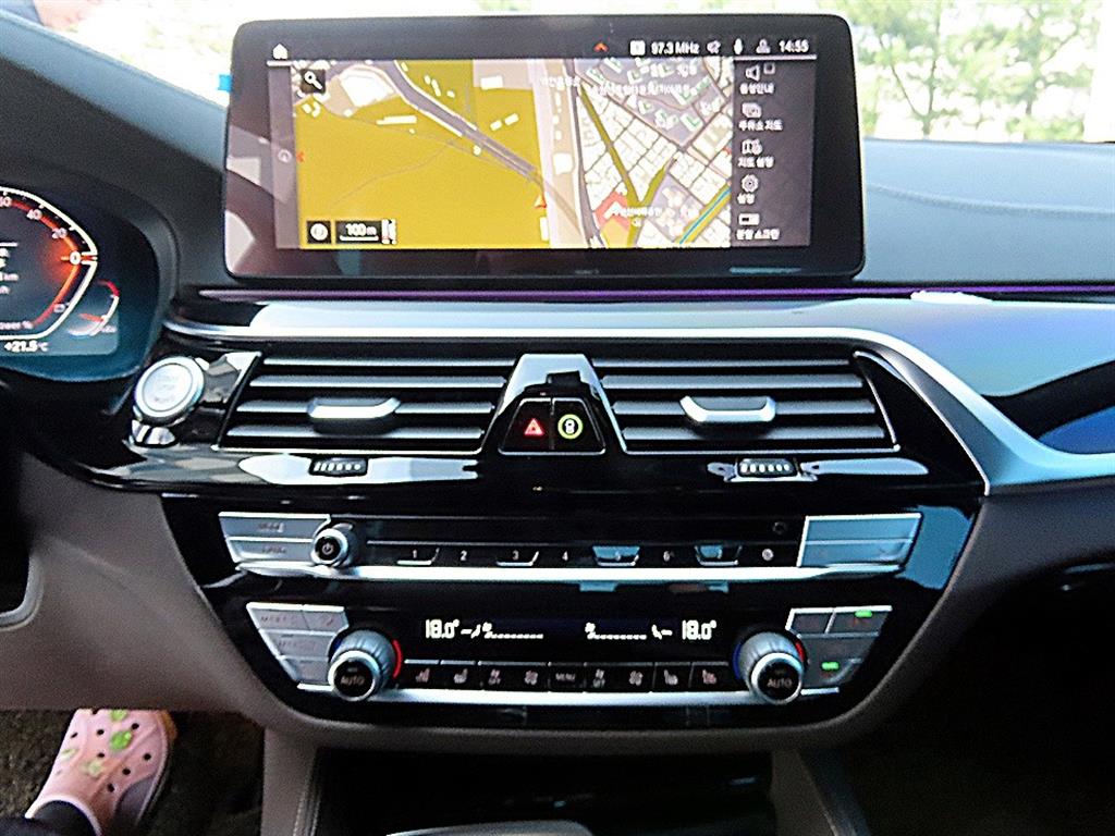 BMW 5 Series 2021 - Importación desde Corea - HF Imports Iquique - Foto 13