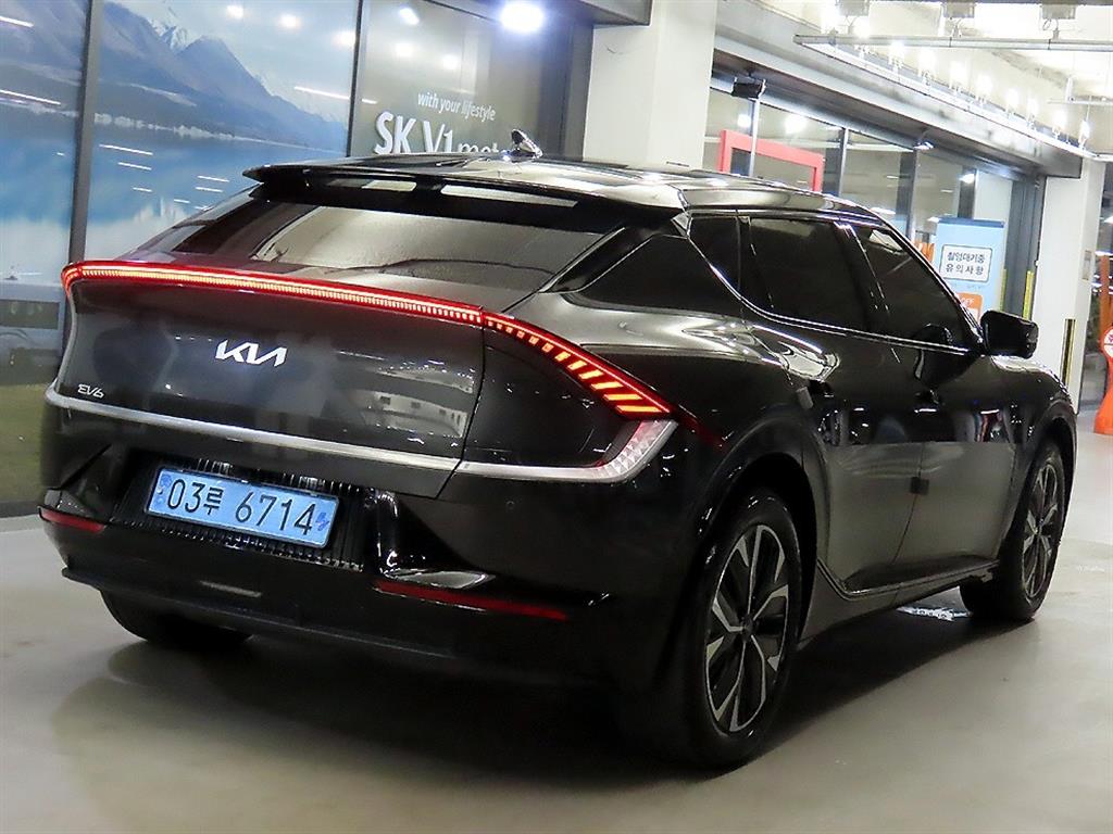 KIA EV6 - Vista 4