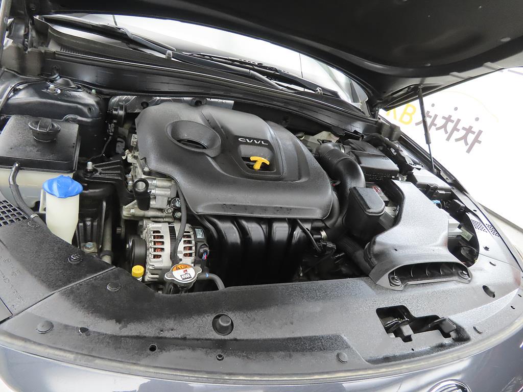 KIA K5 2017 Gris - Importación desde Corea - HF Imports Iquique - Foto 19