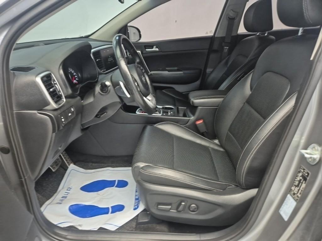 KIA Sportage - Vista 11