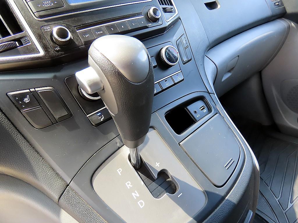 HYUNDAI Starex - Vista 11