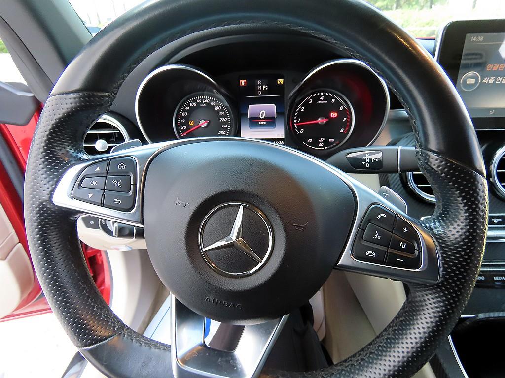 Mercedes Benz C Class - Vista 12
