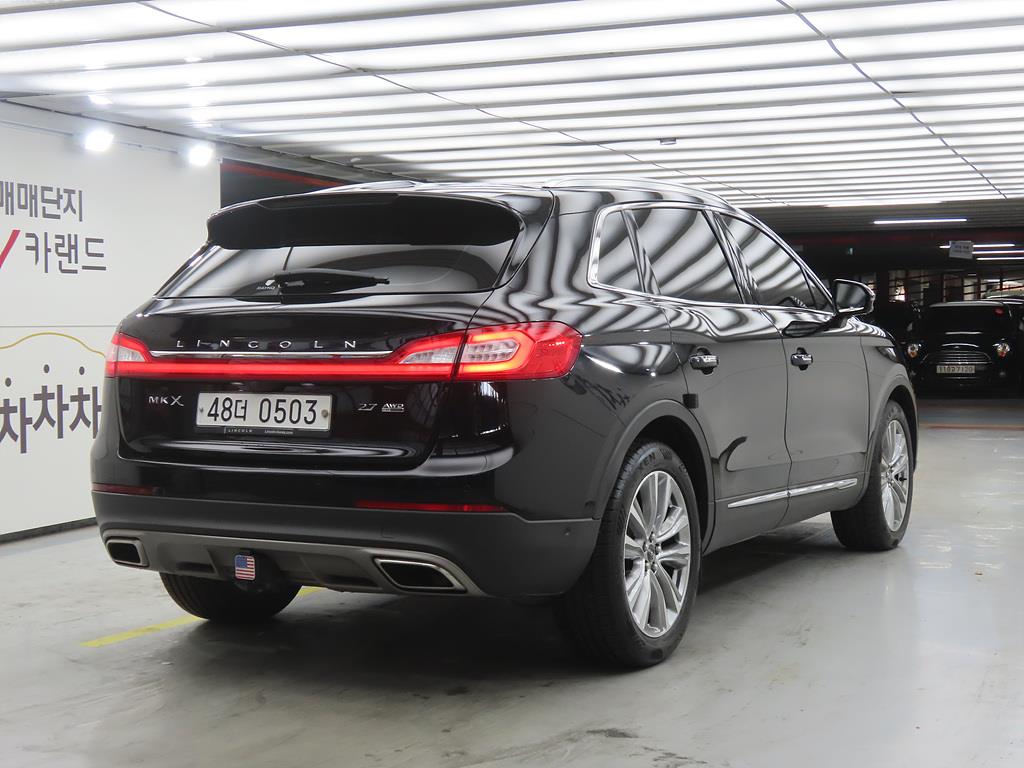 Lincoln MKX - Vista 4