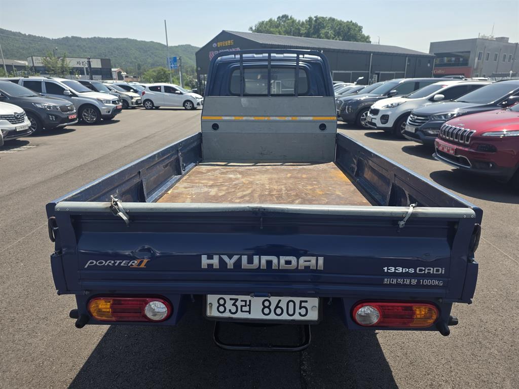 Small Truck Cargo (small) - Vista 4