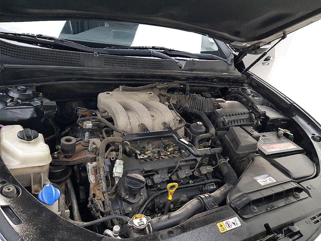 HYUNDAI Grandeur - Vista 6
