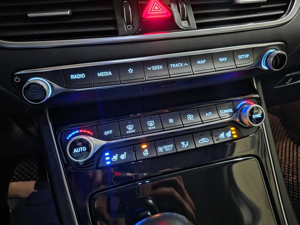 HYUNDAI Grandeur - Vista 11