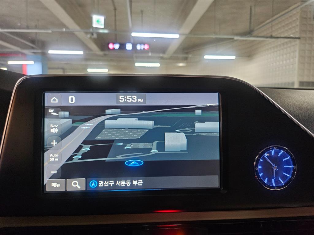 HYUNDAI Grandeur - Vista 11