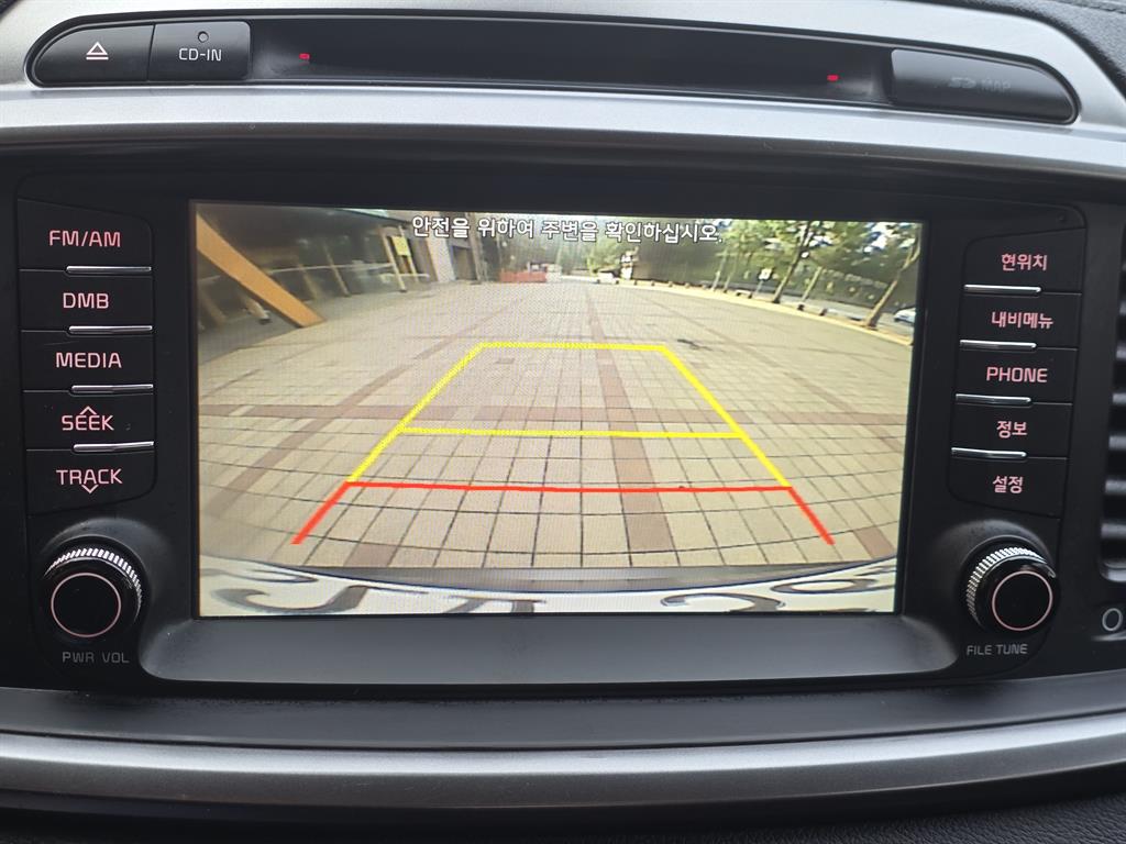 KIA Sorento - Vista 11