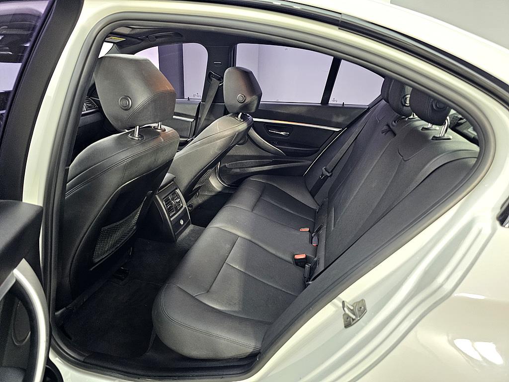 BMW 3 series - Vista 9