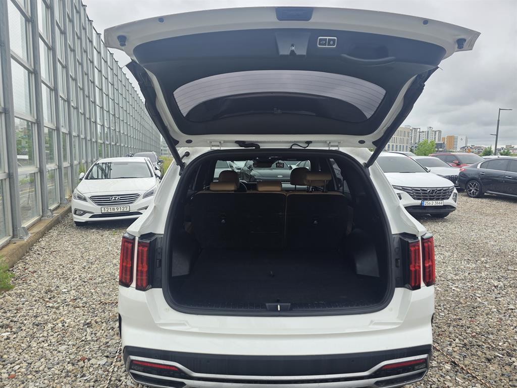 KIA Sorento - Vista 7