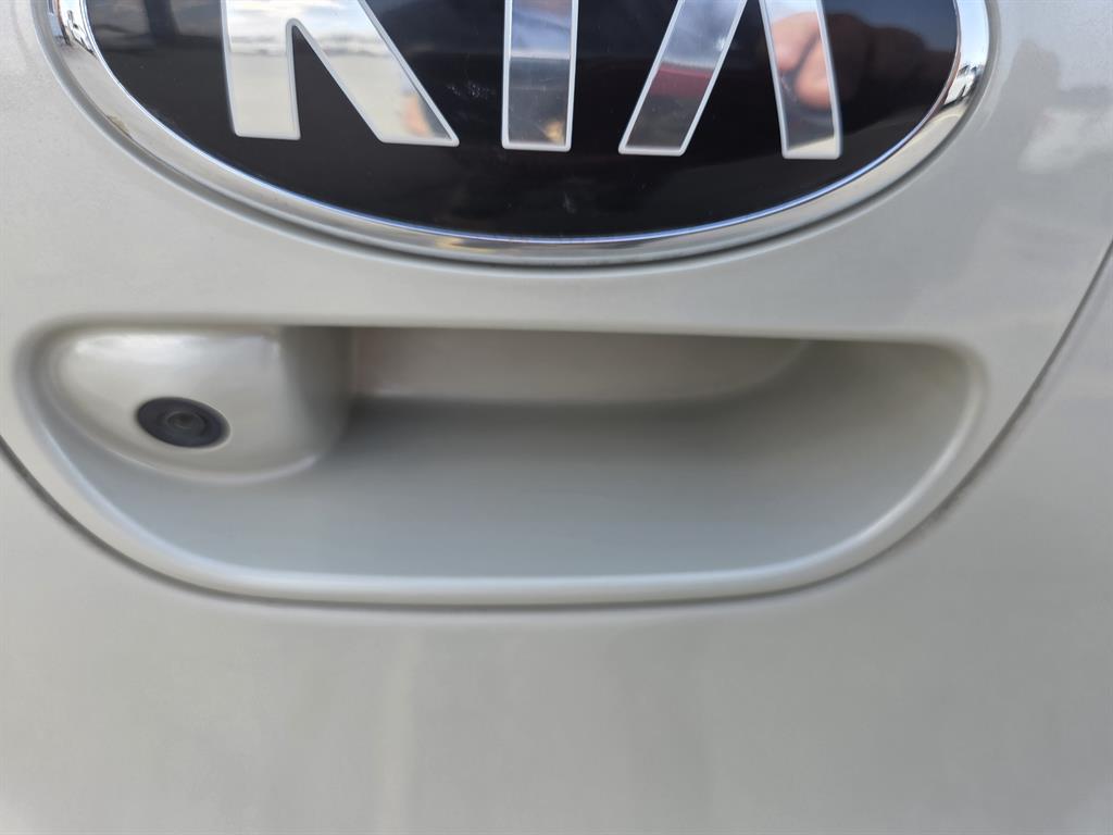 KIA Morning - Vista 9