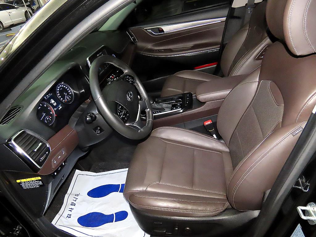 HYUNDAI Grandeur - Vista 6