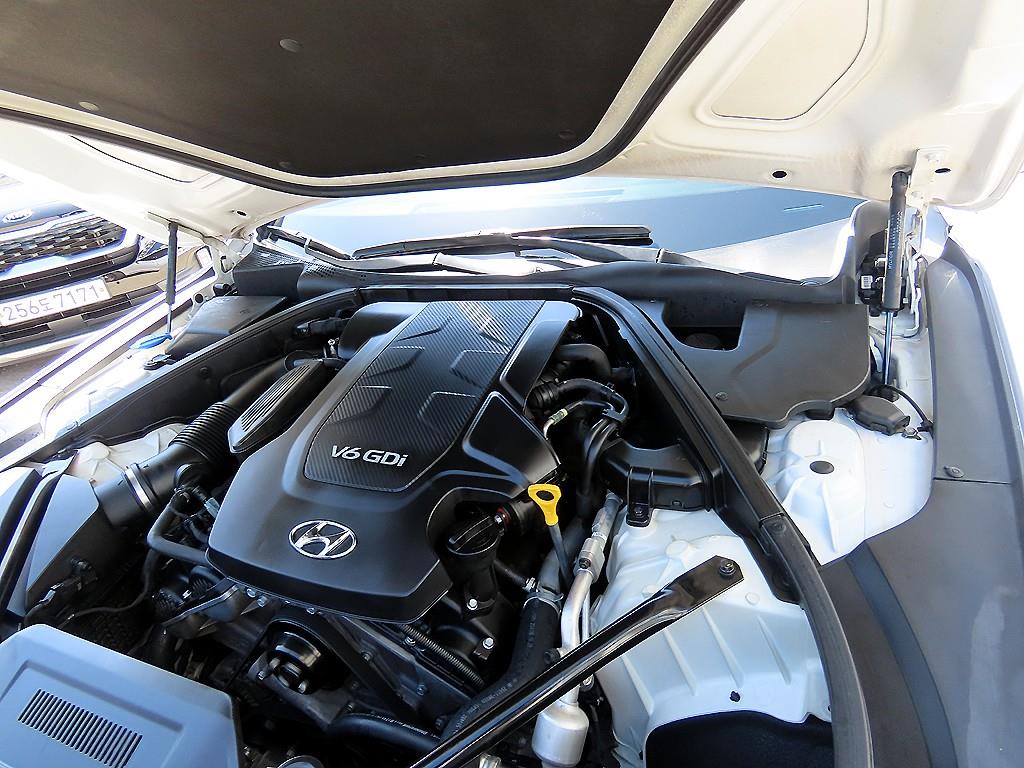 HYUNDAI Genesis 2016 Blanco - Importación desde Corea - HF Imports Iquique - Foto 19