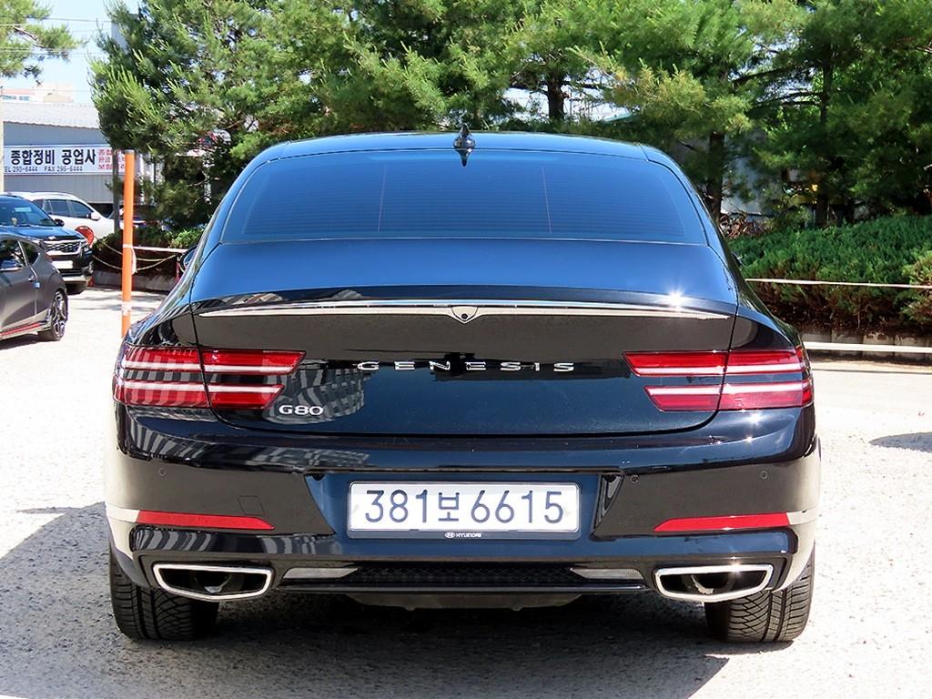 Genesis G80 - Vista 4