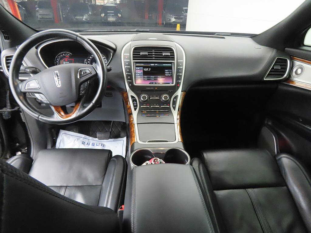 Lincoln MKX - Vista 7