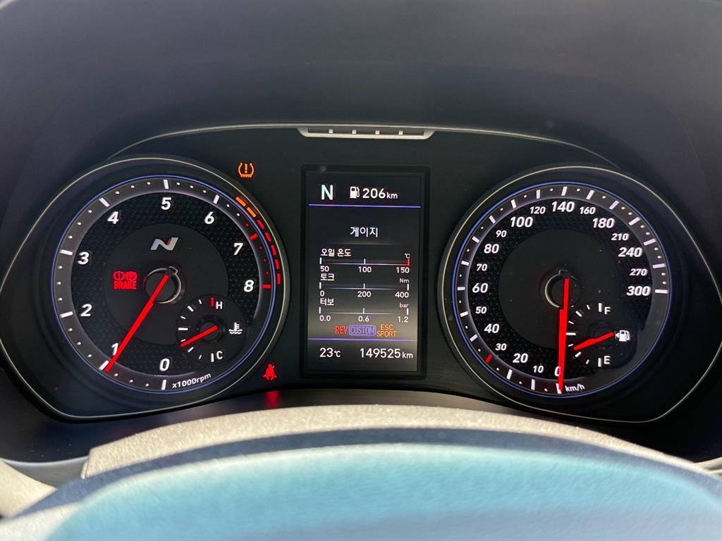 HYUNDAI Veloster - Vista 10