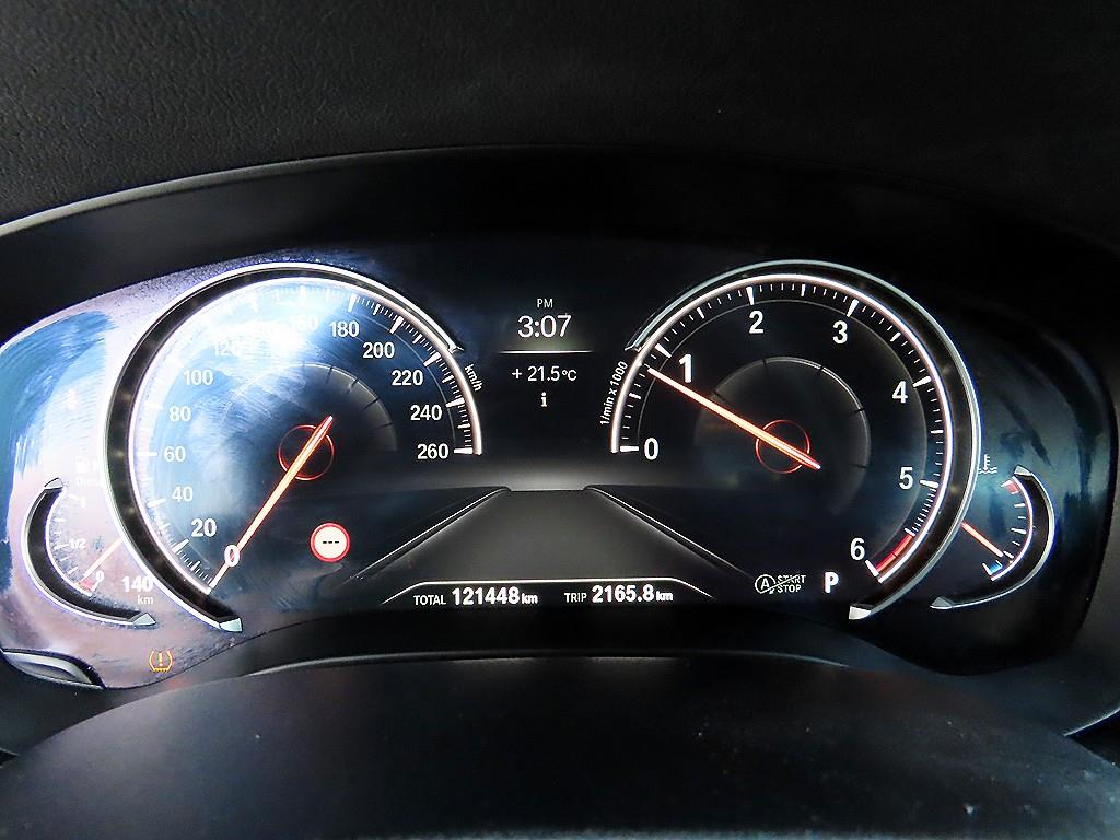 BMW 5 Series - Vista 9