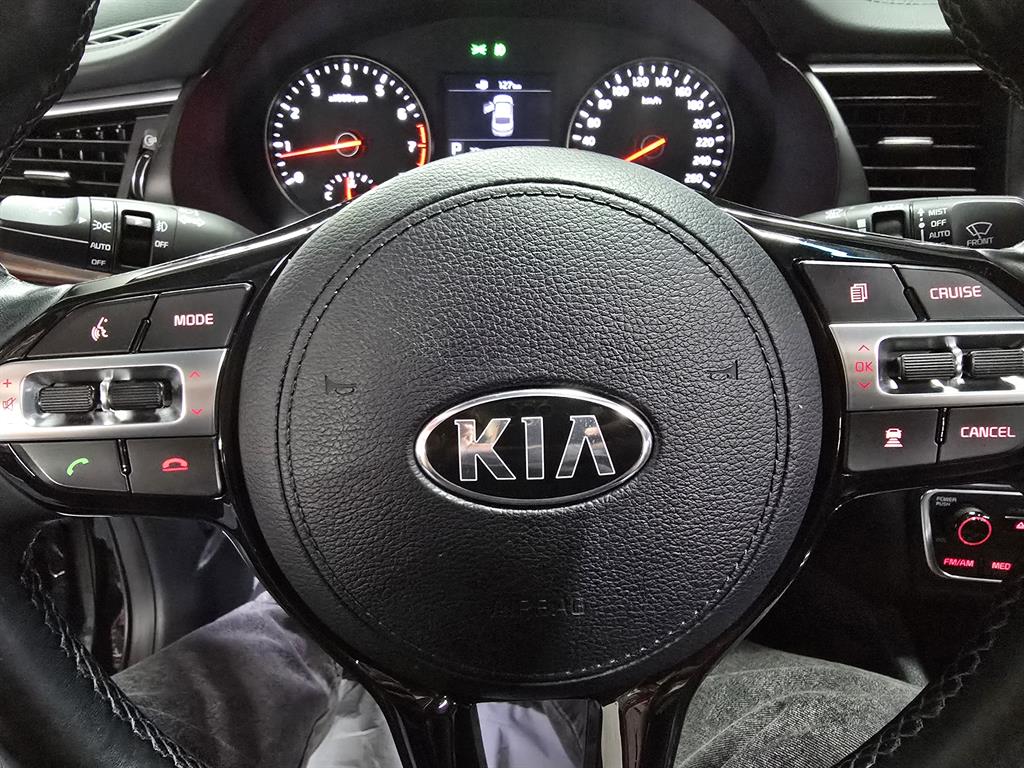 KIA K7 - Vista 12
