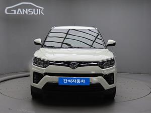 Ssangyong Tivoli - Vista 2