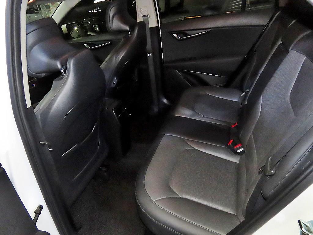 KIA Niro - Vista 7