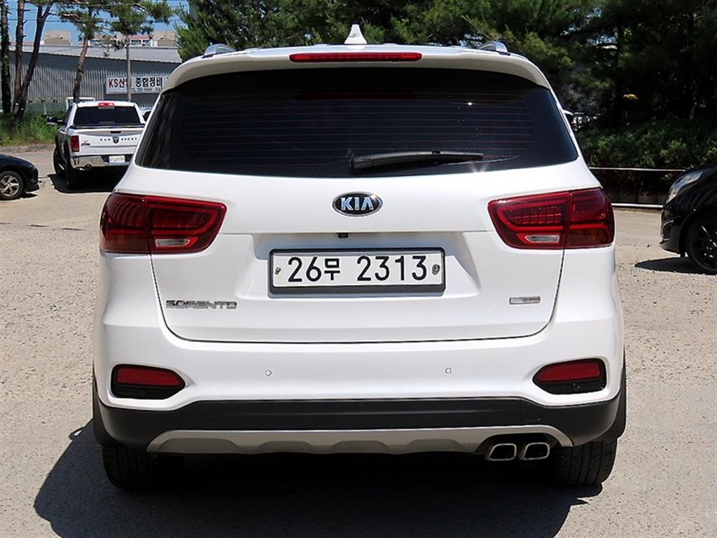 KIA Sorento - Vista 4