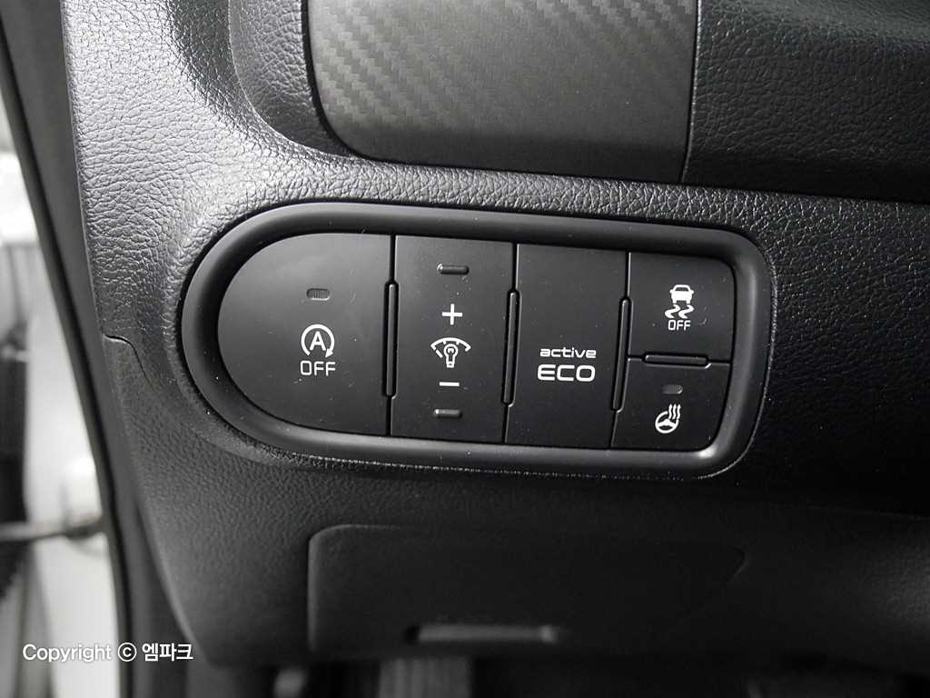 KIA K3 - Vista 5