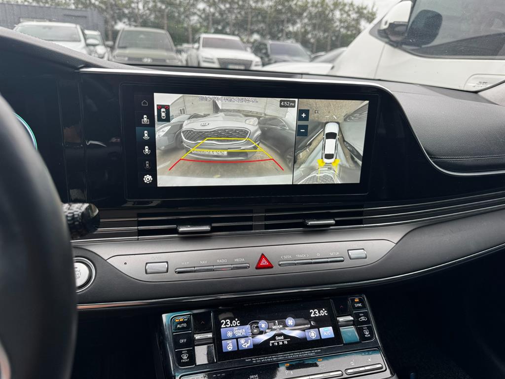 HYUNDAI Grandeur - Vista 7
