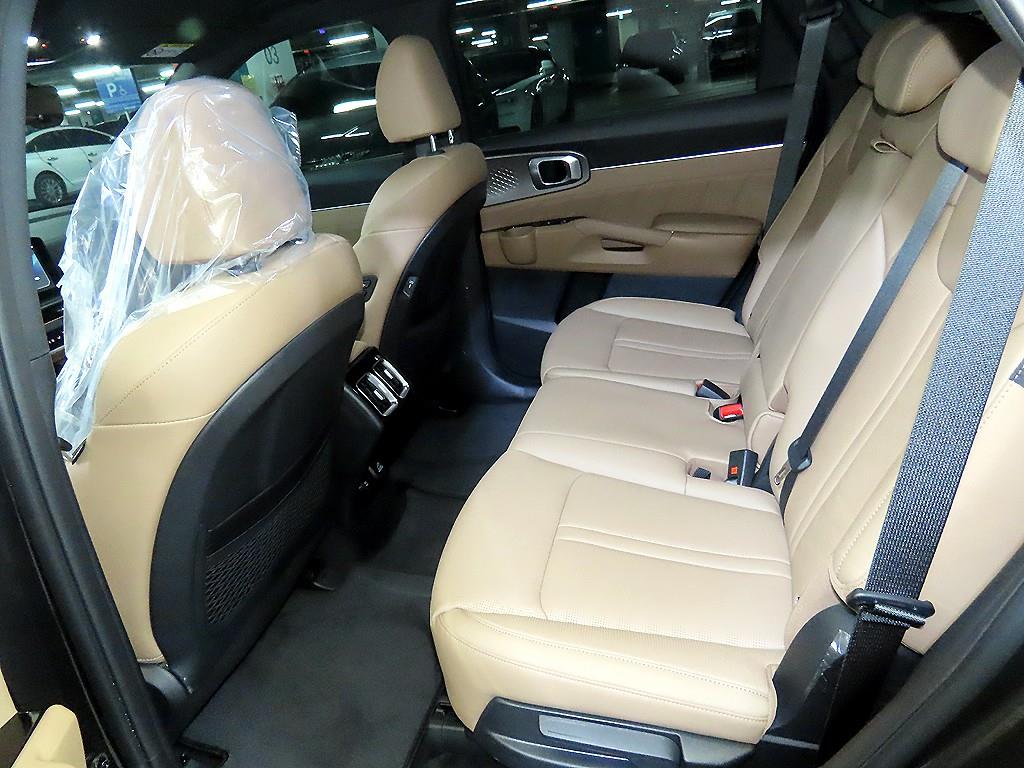 KIA Sorento - Vista 7