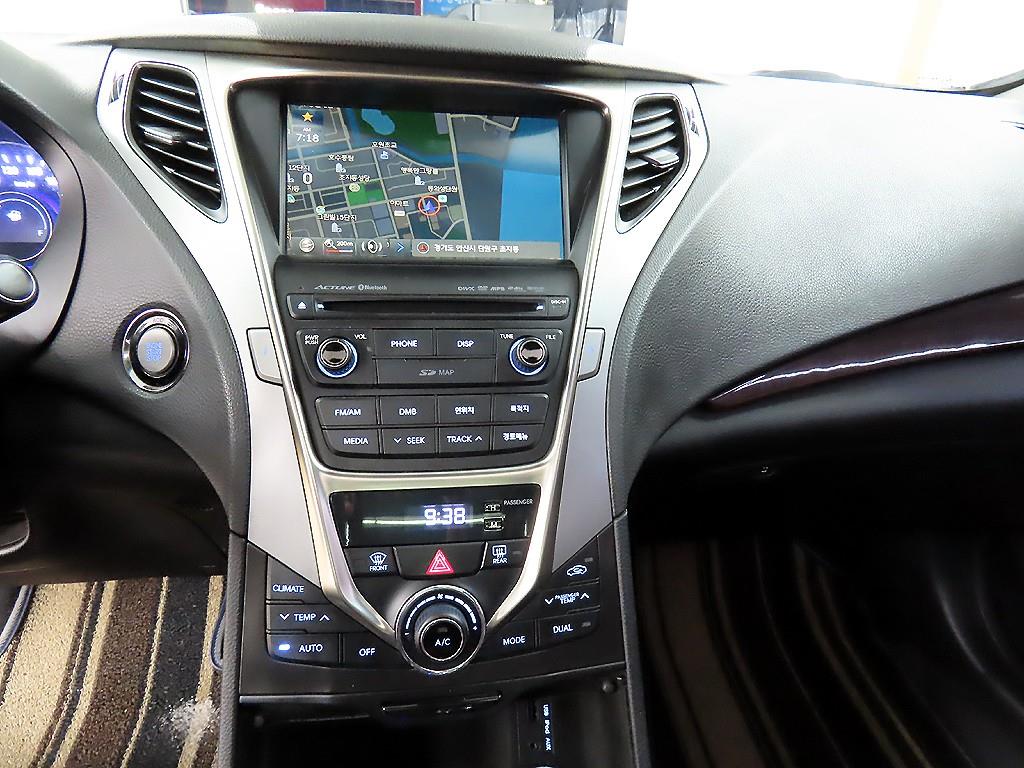 HYUNDAI Grandeur 2014 Negro - Importación desde Corea - HF Imports Iquique - Foto 14
