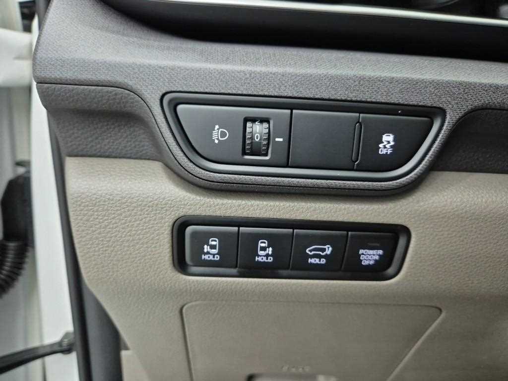 KIA Carnival 2025 Blanco - Importación desde Corea - HF Imports Iquique - Foto 18