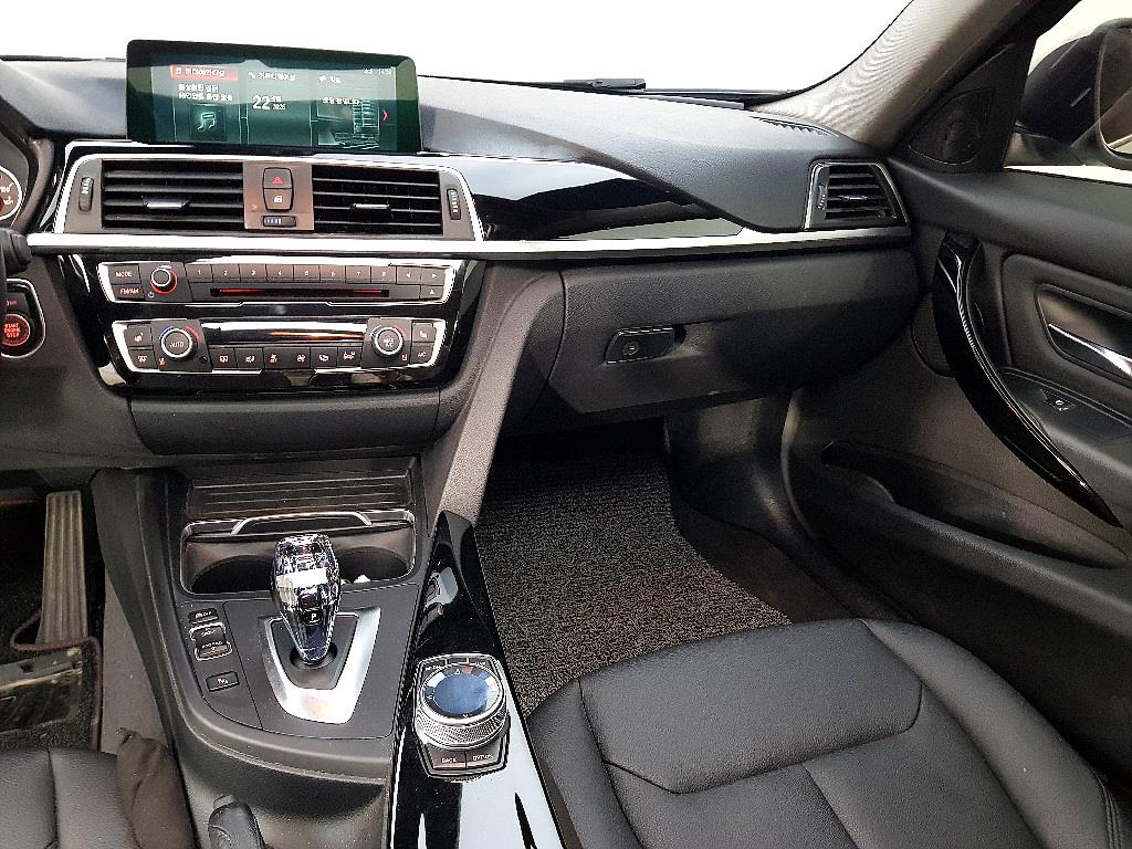 BMW 3 series - Vista 10