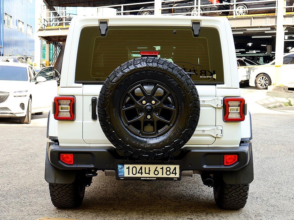 Jeep Wrangler - Vista 5