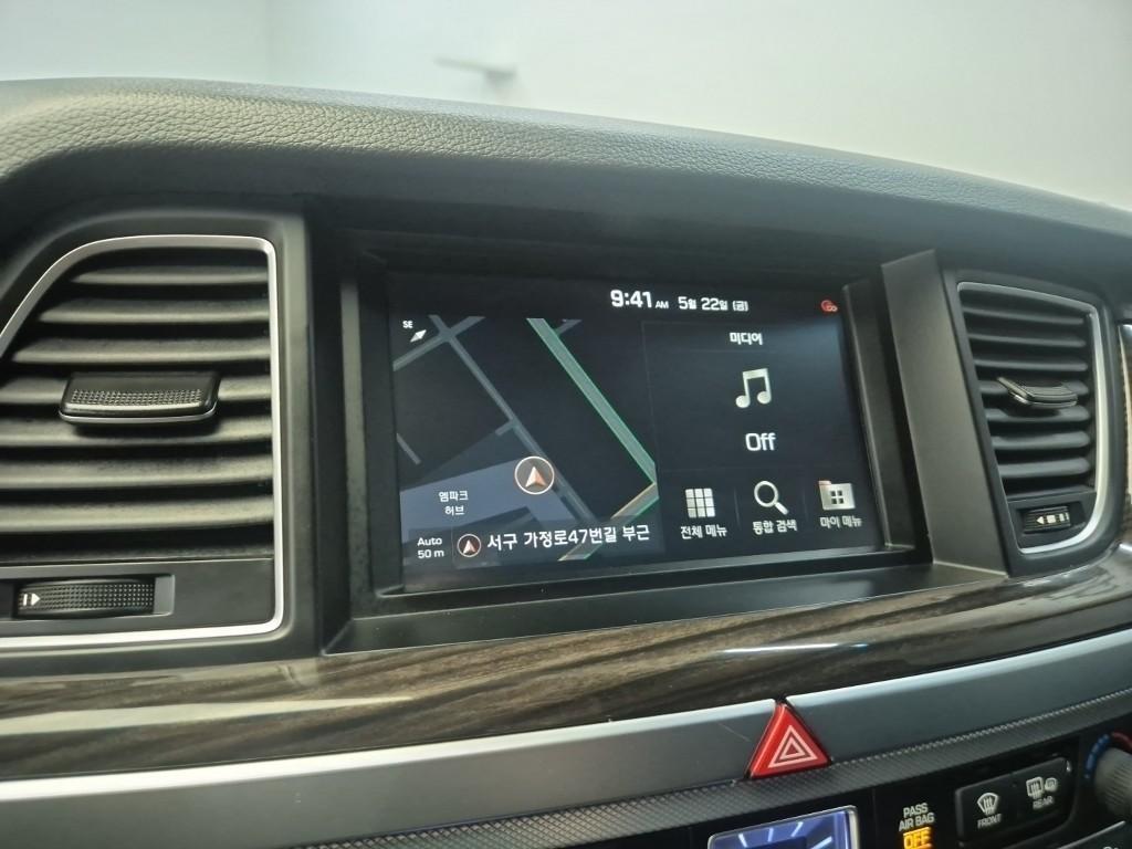 Genesis G80 2020 Negro - Importación desde Corea - HF Imports Iquique - Foto 13