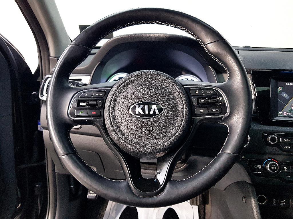 KIA Niro - Vista 11