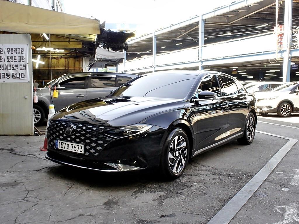 HYUNDAI Grandeur - Vista 3
