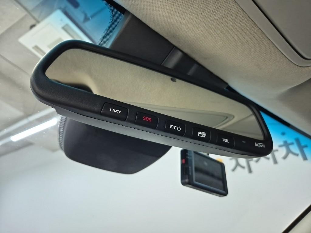 KIA Niro 2019 Blanco - Importación desde Corea - HF Imports Iquique - Foto 16