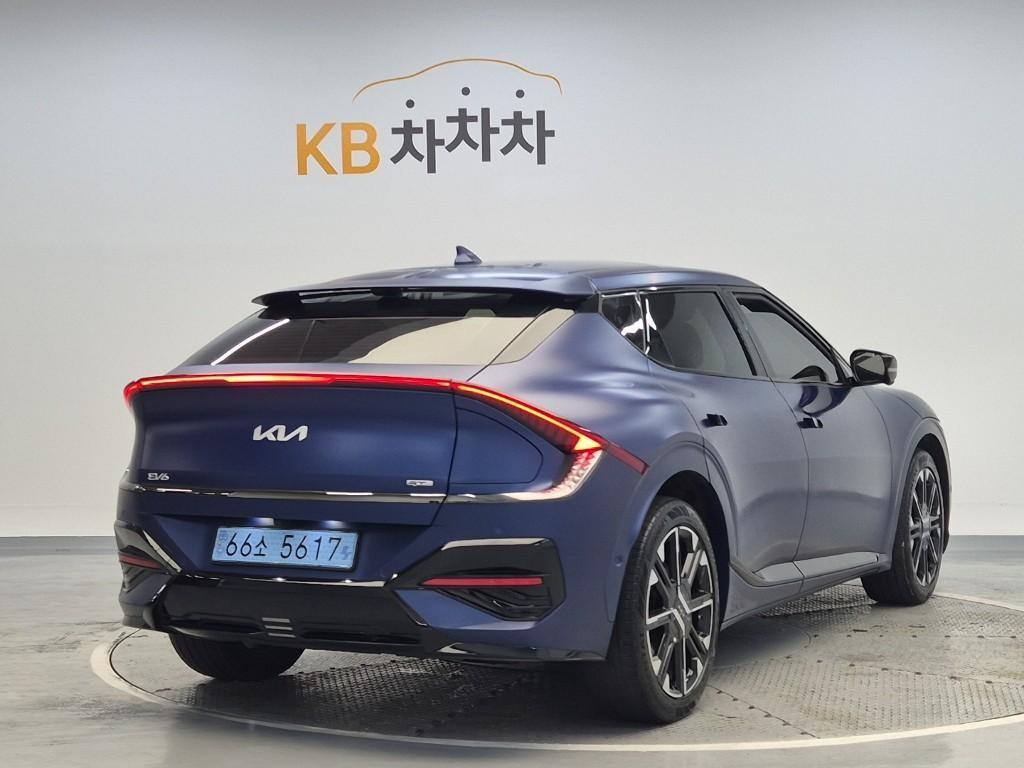 KIA EV6 - Vista 3