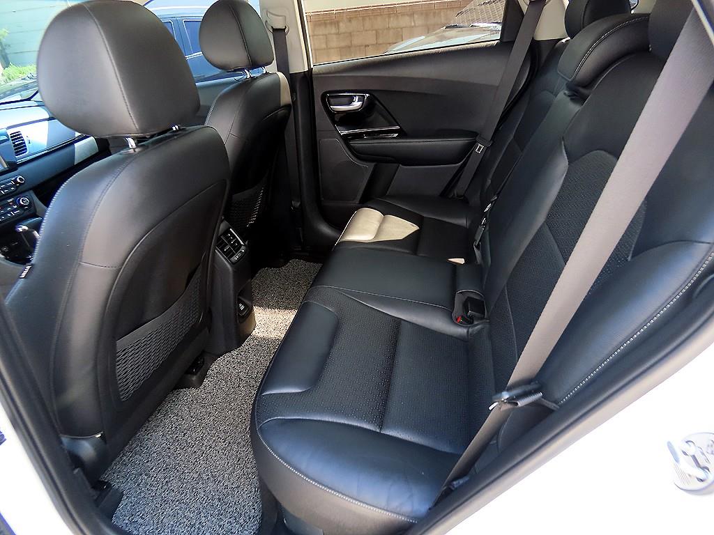 KIA Niro - Vista 6