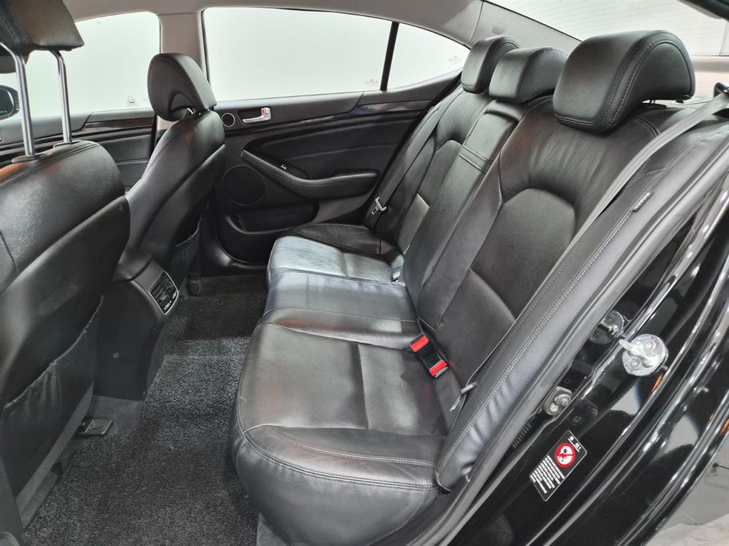 KIA K7 - Vista 6