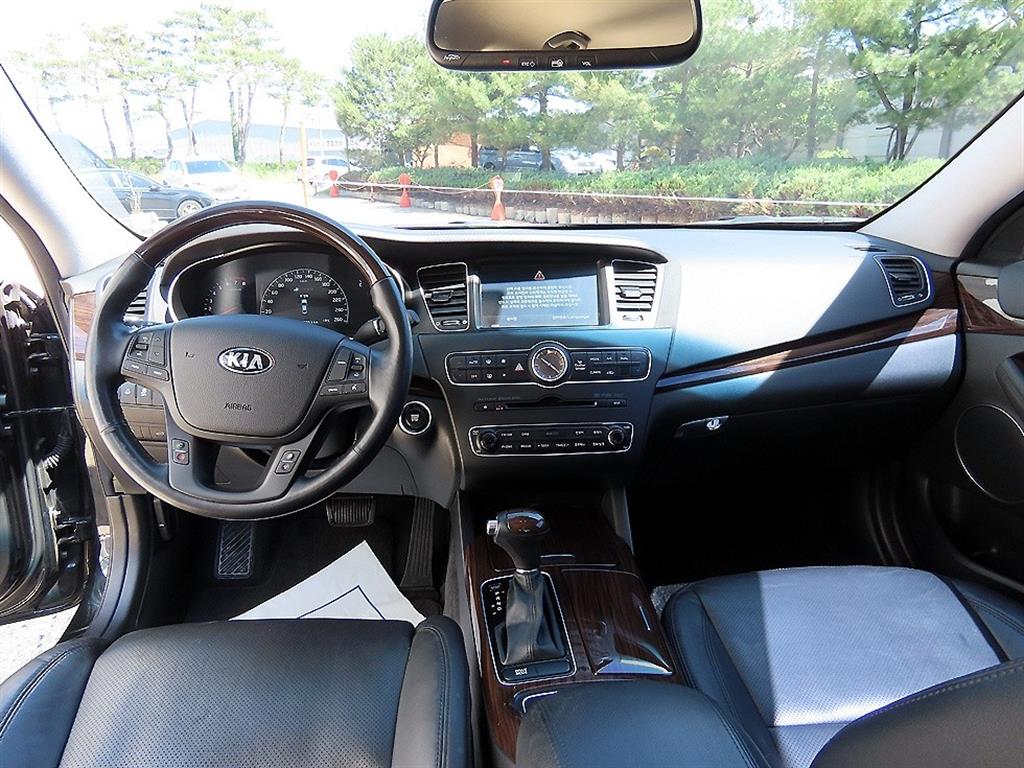 KIA K7 - Vista 7
