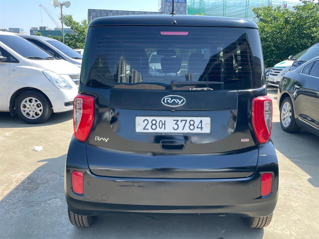 KIA Ray - Vista 4