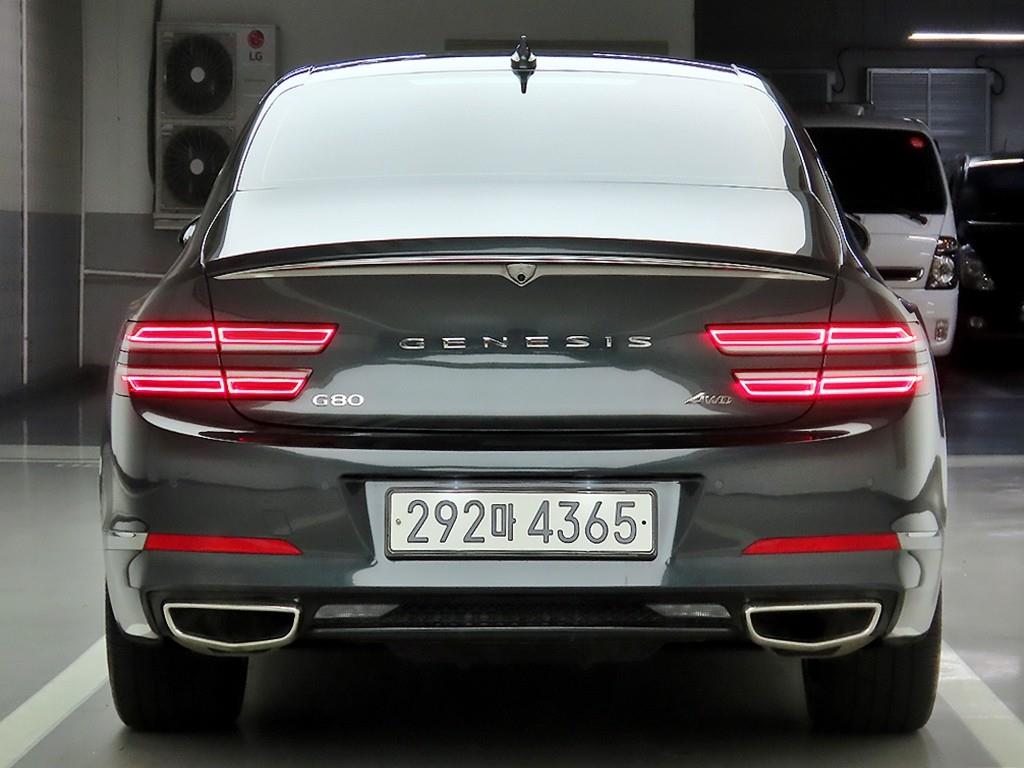 Genesis G80 - Vista 3
