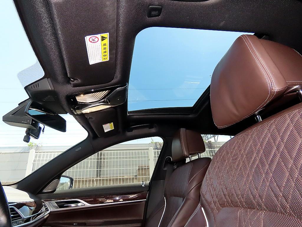 BMW 7 Series 2016 Negro - Importación desde Corea - HF Imports Iquique - Foto 16