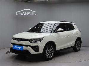 Ssangyong Tivoli - Vista 4